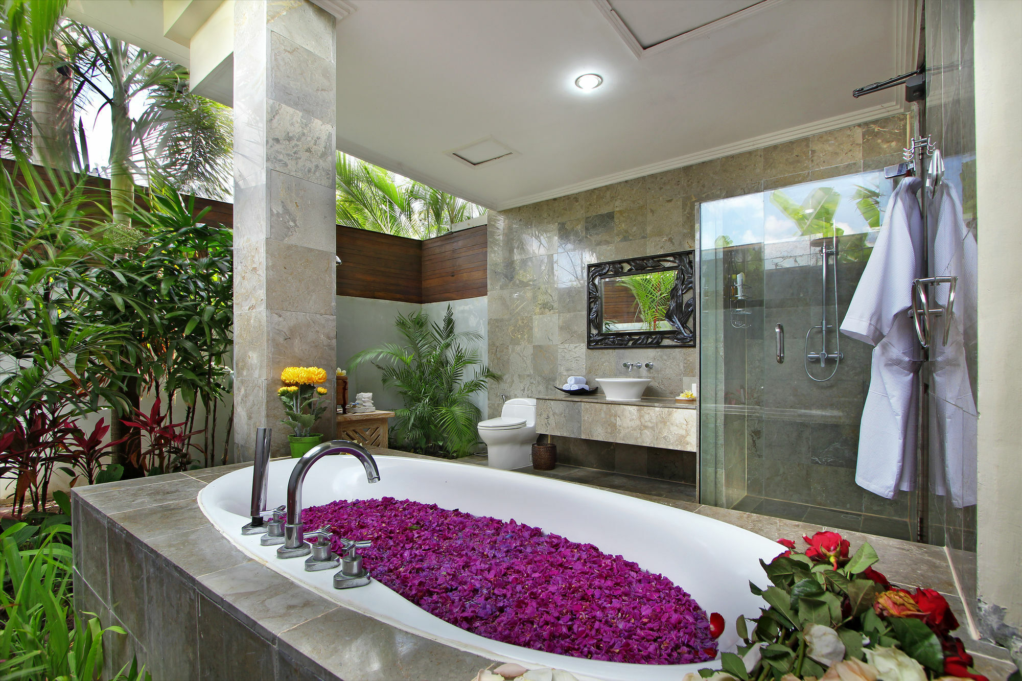 The Bale Tokek Villa Kuta  Exterior photo